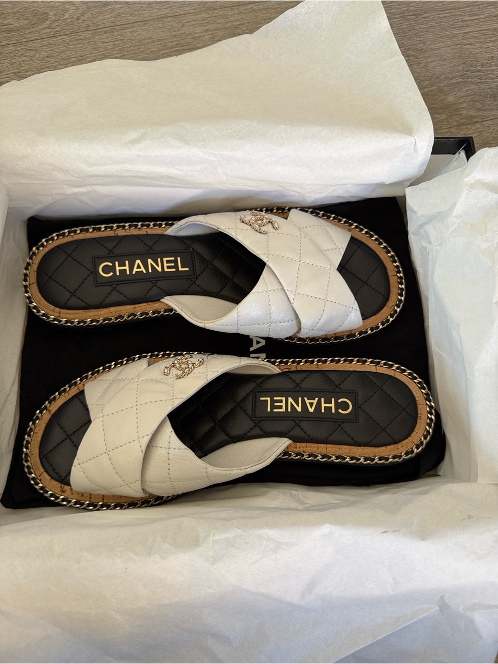 CHANEL White Quilted Lambskin Chain Mules Slides CC Logo - Picture 10 of 16
